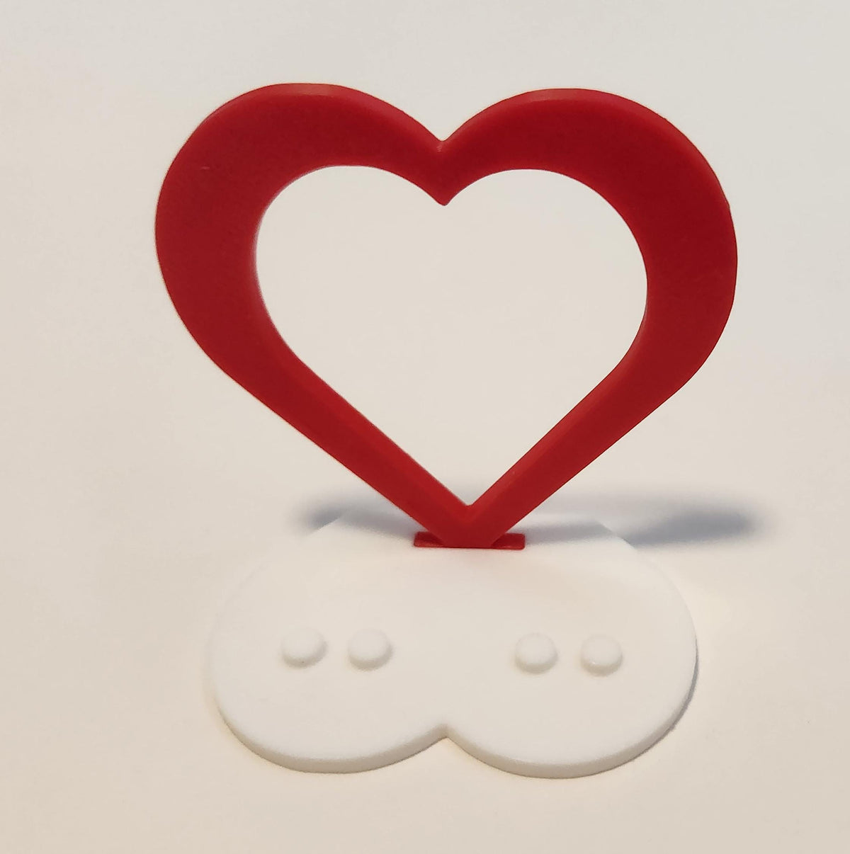 Heart‑Shaped Minifigure Stand